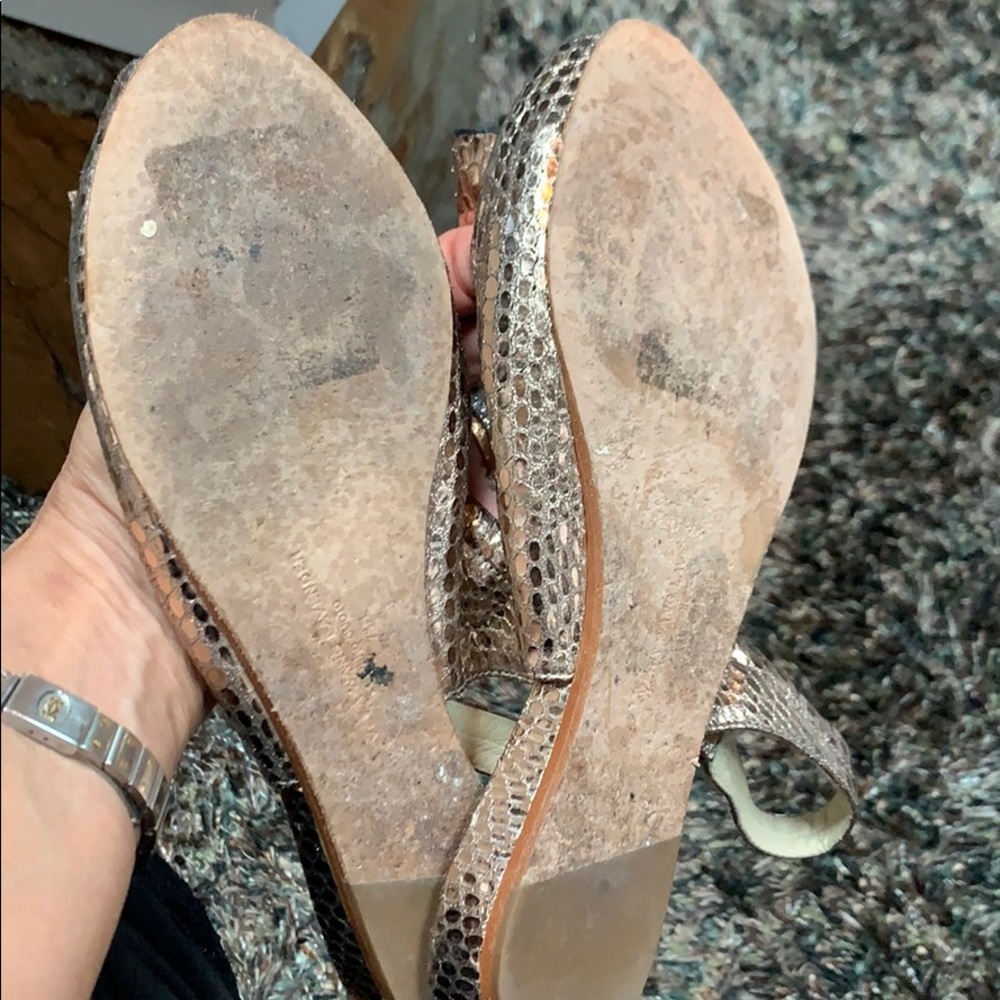 Shoes - Picture 4 of 4